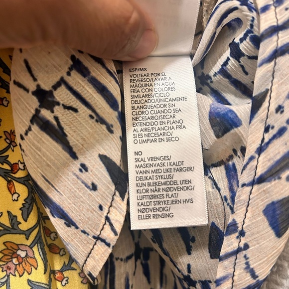 Navy and White Geometric Women's Top - Picture 4 of 4